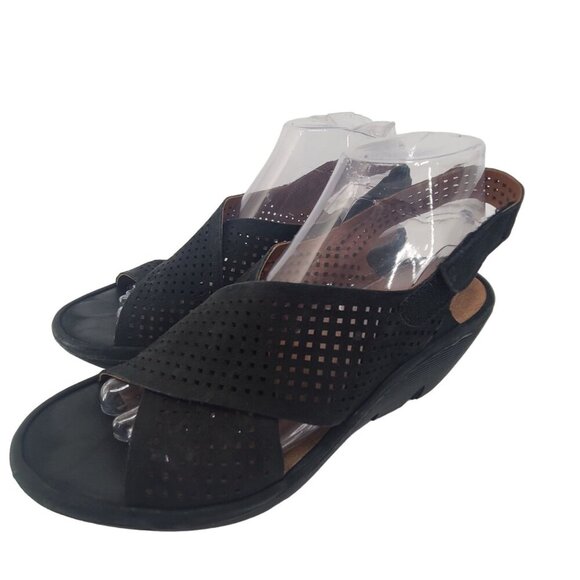 Clarks Women's Artisan black leather 2.5" heels wedge slide on ankle strap sanda - Picture 3 of 9